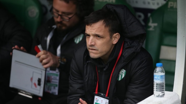 Bursaspor Batalla ile yollarını ayırdı