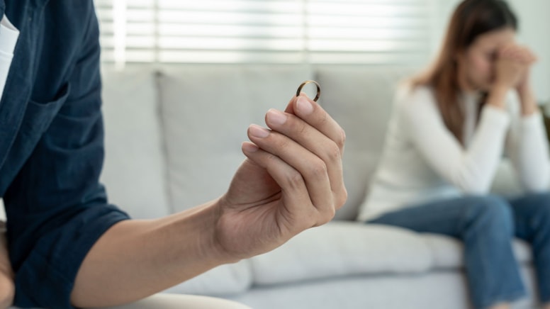 Boşanmalar arttı yeni sektör ortaya çıktı: Saatte 10 bin TL kazanıyorlar