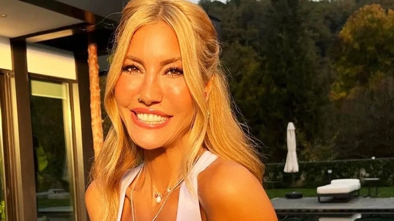 Kahvaltı tabağı çok konuşulan Çağla Şıkel bu kez akşam yemeğiyle gündemde