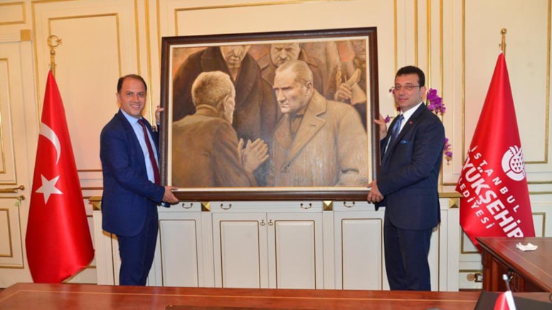 Beylikdüzü Belediye Başkanı Mehmet Murat Çalık tutuklandı Beylikdüzü Belediye Başkanı Mehmet Murat Çalık tutuklandı