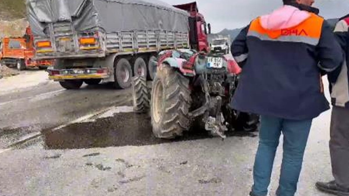 Bursa'da traktör ile TIR çarpıştı: 1 yaralı