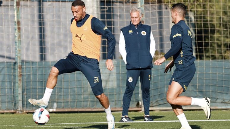 Jose Mourinho'dan flaş Cenk Tosun kararı