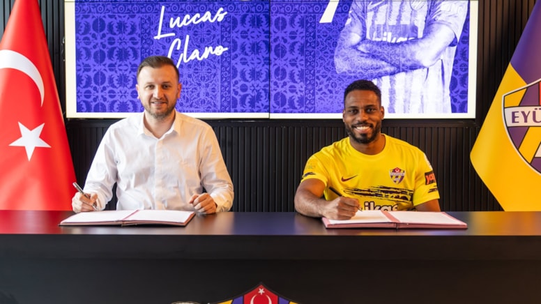 Luccas Claro'dan iki yıllık imza
