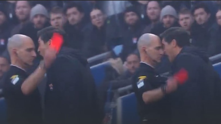 Kırmızı kart gördü öfke nöbeti geçirdi! 7 ay ceza ufukta