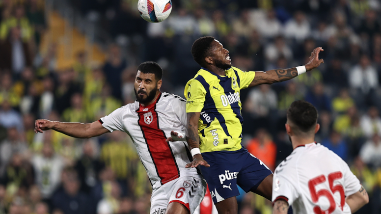 Fenerbahçe zirvenin 9 puan gerisine düştü