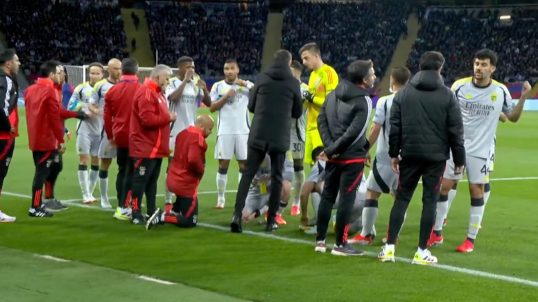 Hakem iftar saatini karıştırdı! Orkun devreye girdi