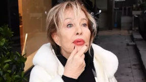 Emel Sayın: Botoks yaptırmaya geldim