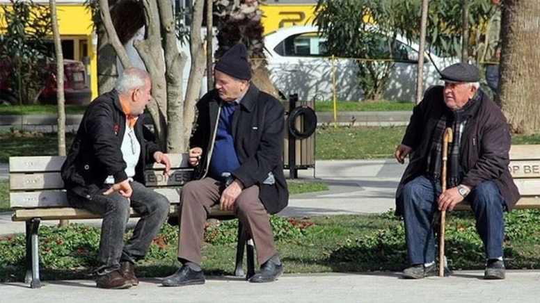 Emeklilerden ikramiye tepkisi: 'Emekli açlığa yoksulluğa terk edildi'