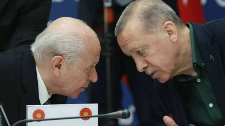 Son ankette AKP büyük düşüşte, MHP'ye baraj şoku