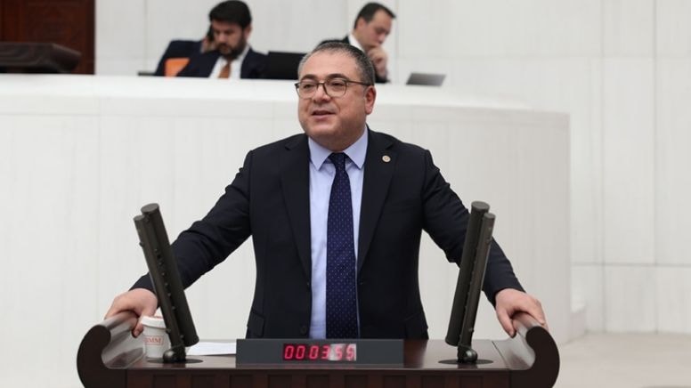 CHP'li vekil Saraçhane'deki müdahalede gözünden yaralandı