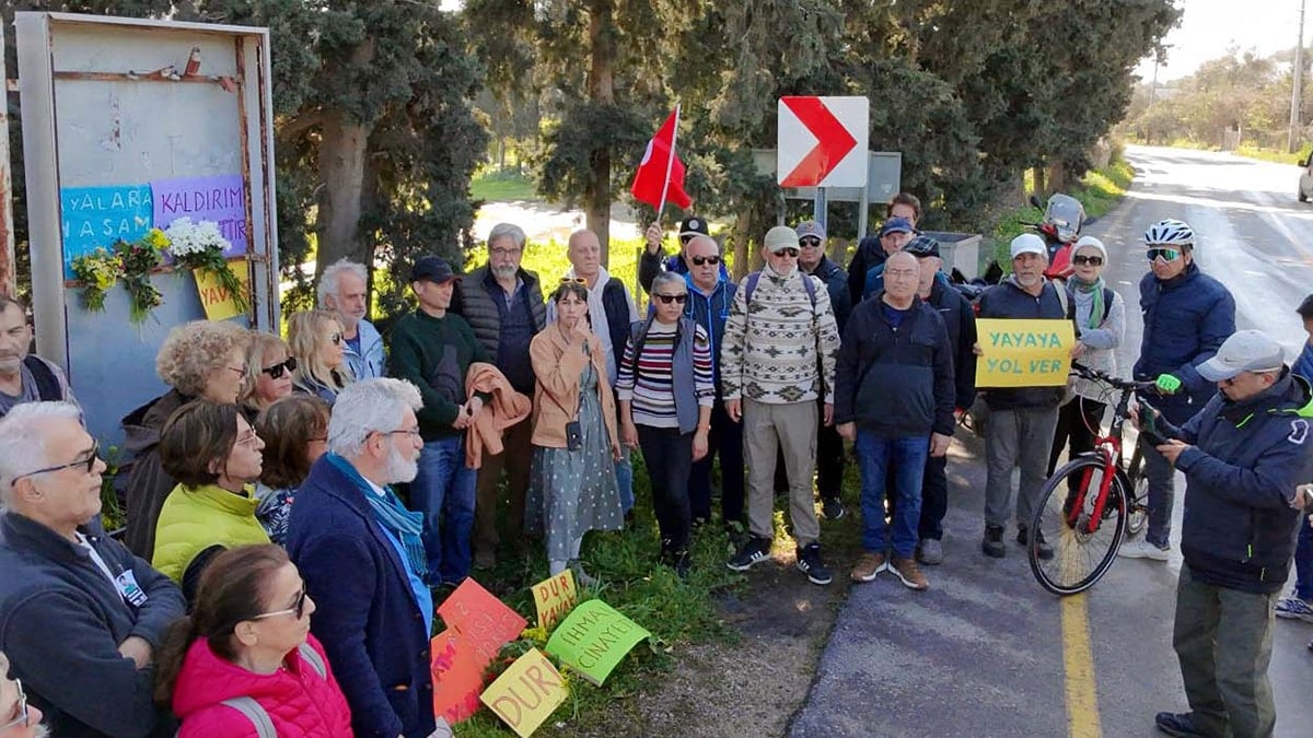 Bodrumluların yol isyanı: Cenazelerimiz eylemlerden daha kalabalık oluyor