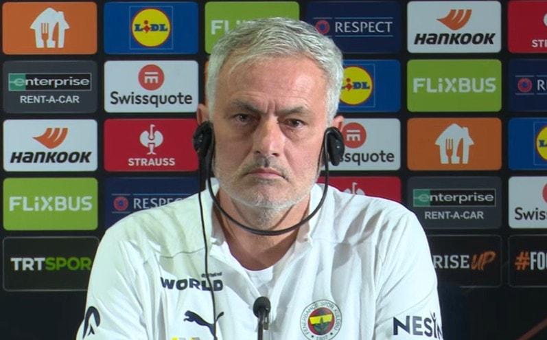 Mourinho: 'Böyle bir savaşı tahmin etmiyordum'