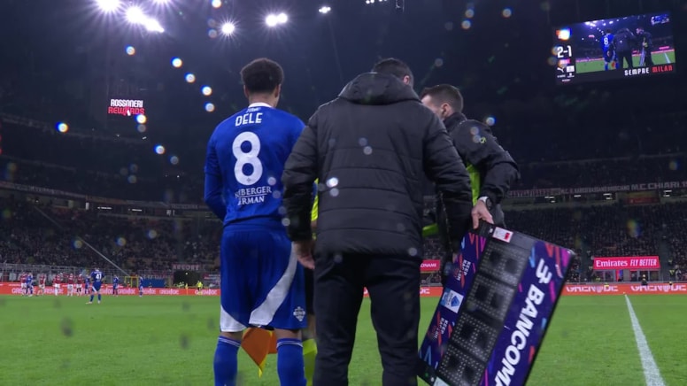 2 yıl sonra sahaya çıktı, 10 dakikada atıldı