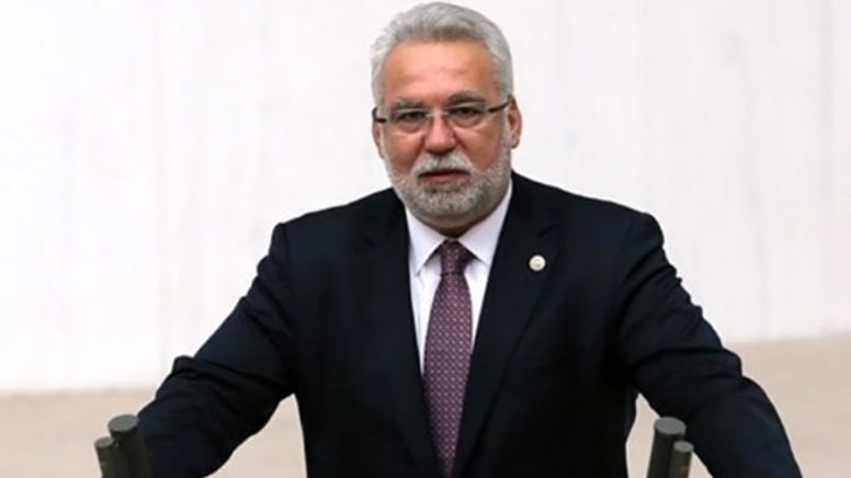 İmamoğlu'nu desteklediği için ihraç edilen AKP'li eski vekil 'boykot' kararı aldı