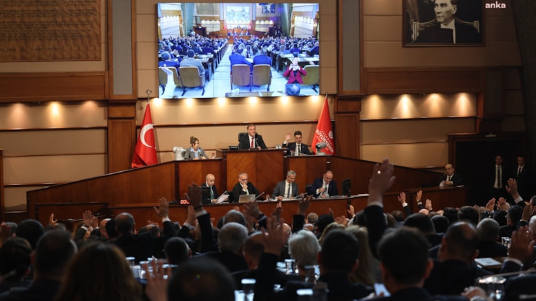 İBB Meclisi'ndeki olağanüstü toplantı iptal edildi
