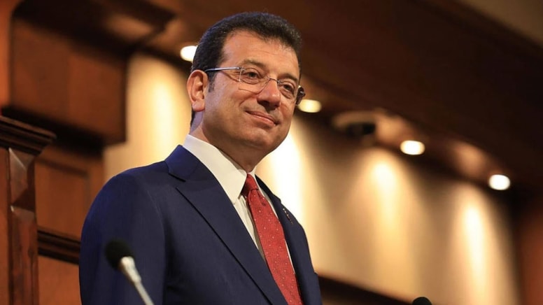 Son Dakika... İmamoğlu'ndan adaylık açıklaması: 'Bu yolculuğun sonunda aydınlık bir Türkiye var'