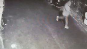 İstanbul'un göbeğinde dehşet: Görüşme teklifini reddeden kadının yüzüne kezzap döktü!