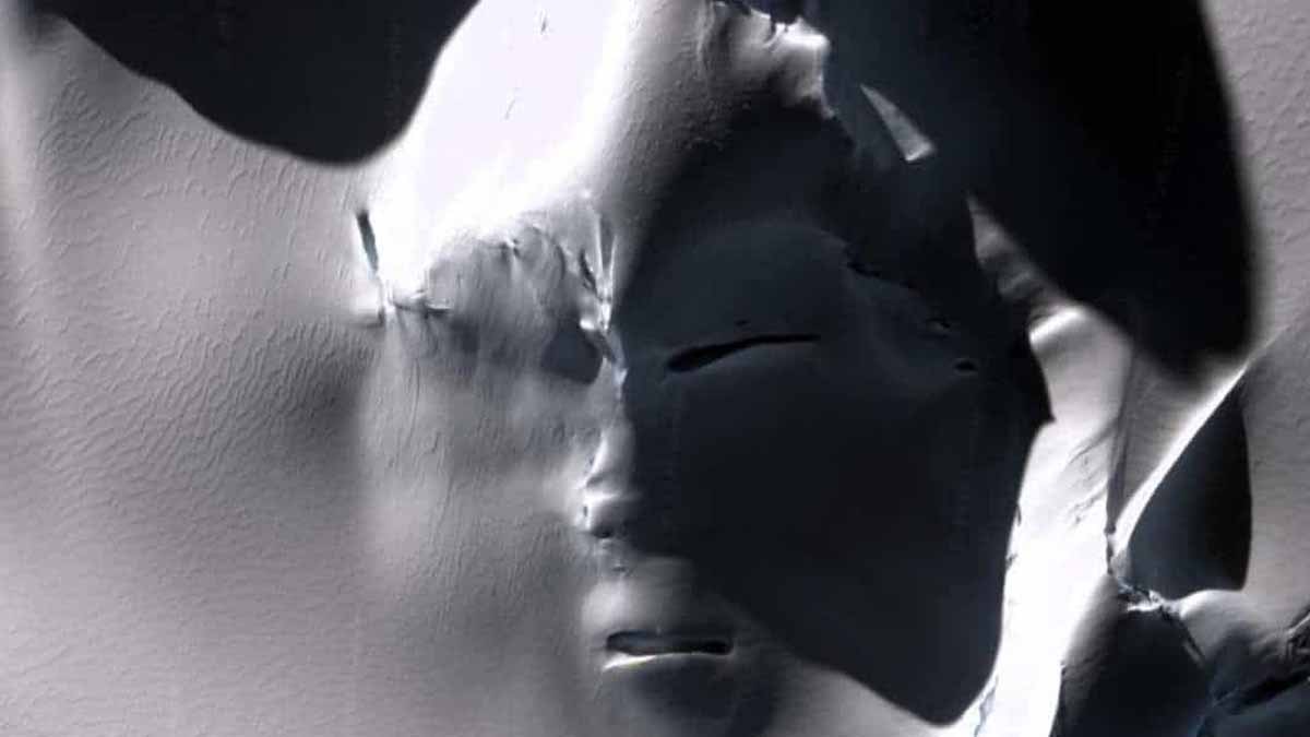 İnternette büyük yankı uyandırdı: Google Earth'te Antarktika'da görülen bir yüz