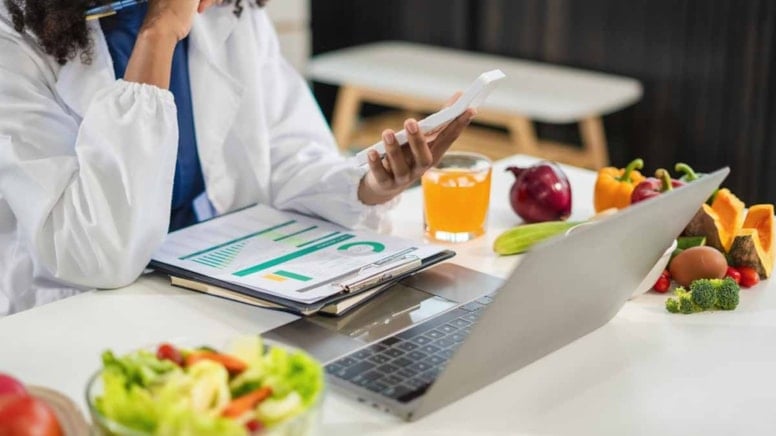 40 yaşından sonra bu vitamin sağlığınız için olmazsa olmaz: C ya da D vitamini değil...