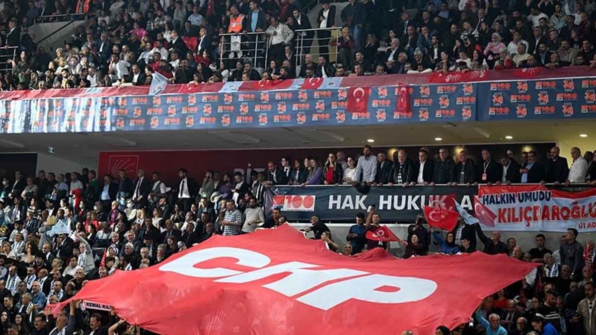 Olağanüstü Kurultay nedir, neden yapılır ve CHP'nin Olağanüstü Kurultay kararı ne anlama geliyor?