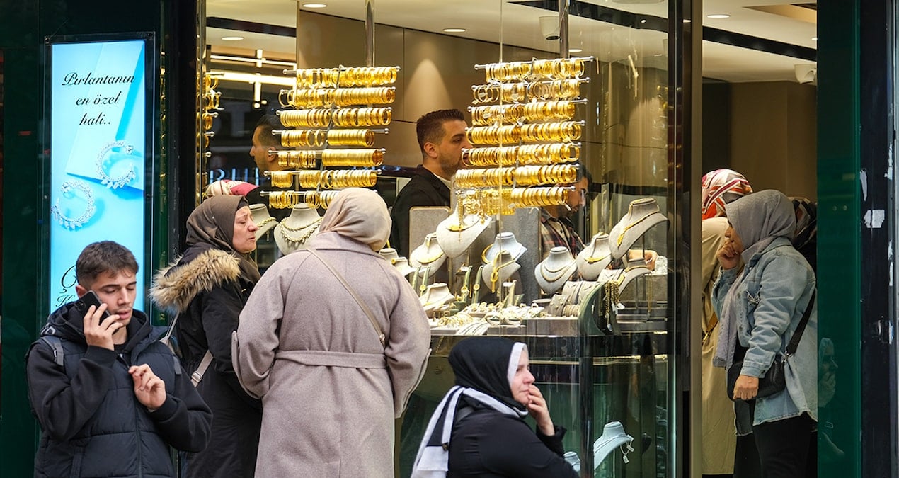 Gram Altın Alım Zamanı Değil: Uzmanın Çarşamba Günü Uyarısı