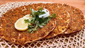 Bakanlık 12 firmayı ifşa etti: Lahmacun diye neler yemişiz