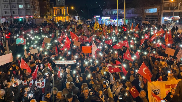 CHP Malatya İl Örgütü'nden Ekrem İmamoğlu'na destek yürüyüşü