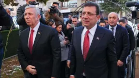 Mansur Yavaş'tan yeni açıklama: İstanbul yolundayım, tüm yüreğimle İmamoğlu'nun yanındayım