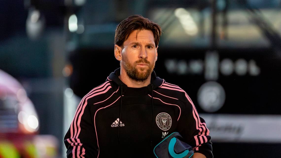 10 katı fazla ödeyip Messi'yi göremediler!