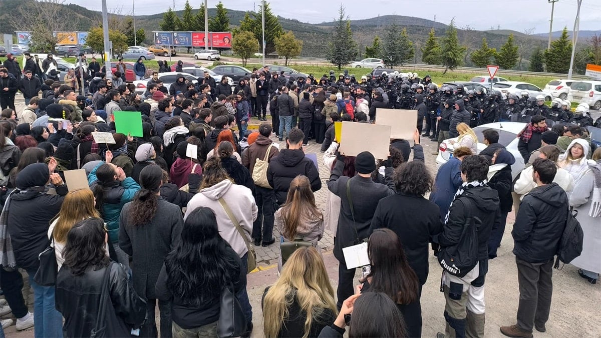 Kocaeli’nde öğrencilere ‘İmamoğlu’ müdahalesi: Gözaltılar var