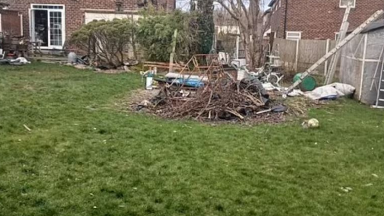 8 milyona satılan evin oturma odasını gören şaşkına dönüyor