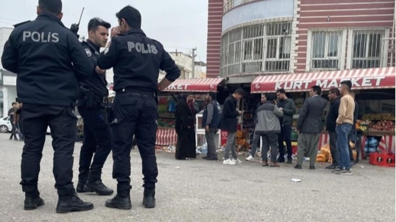 Husumetli aileler dehşet saçtı! 6 kişi yaralandı