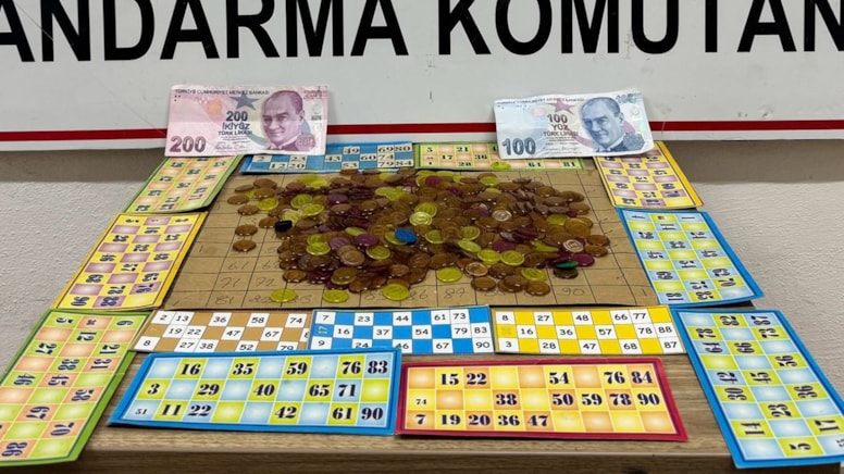 Bursa'da kahvehaneye kumar baskını: 296 bin TL ceza kesildi