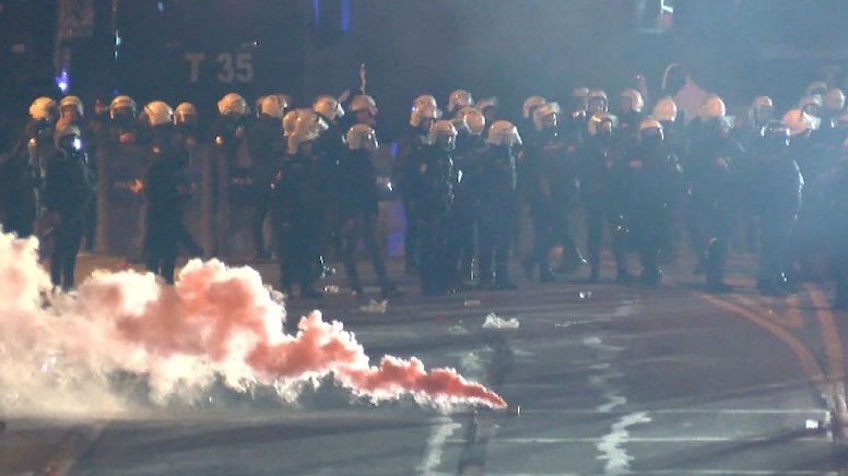 Saraçhane'de müdahale sürerken polisin yaptığı paylaşım ortaya çıktı: Afiyet olsun gençler... Saraçhane'de müdahale sürerken polisin yaptığı paylaşım ortaya çıktı: Afiyet olsun gençler...