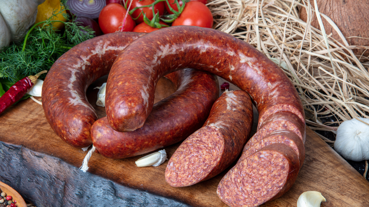 Altı sucuk markası daha ifşa oldu: Sucuk diye bakın ne yedirmişler