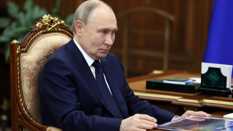 Putin, davet üzerine Türkiye'ye geliyor
