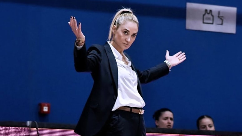 'Dişi Fatih Terim' Selen Erdem, dev takımla anlaşma sağladı