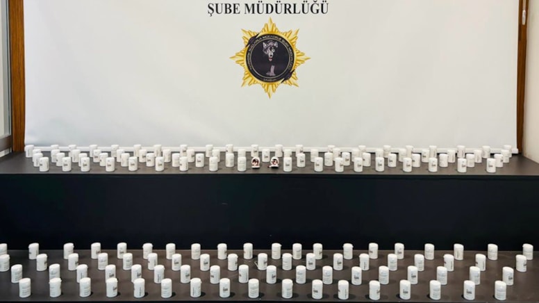 Samsun'da binlerce sentetik ecza hapı ele geçirildi
