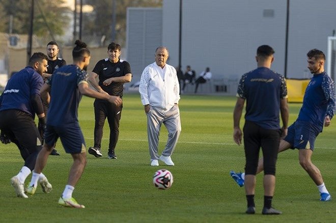 Fatih Terim'i şoke eden protesto! İdmana çıkmadılar...