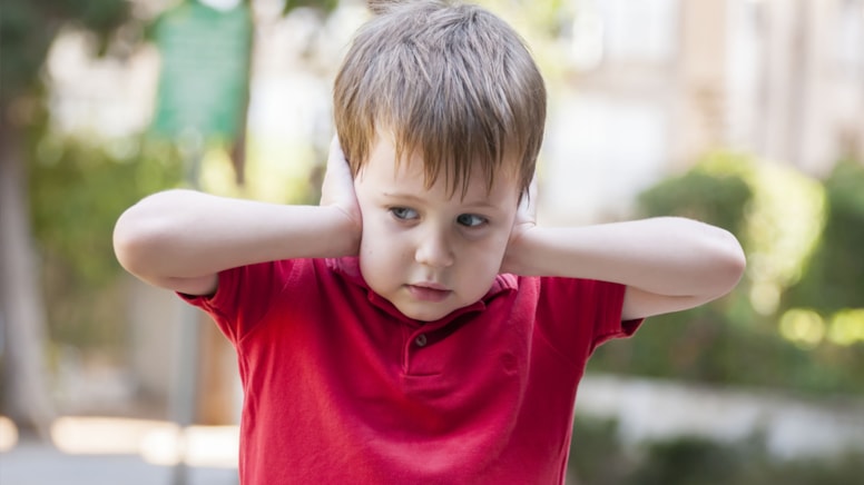 Çocuğunuzun özgüvenini sarsan gizli tehlike
