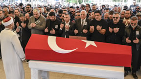 Şinasi Yurtsever'e gözyaşlarıyla veda...