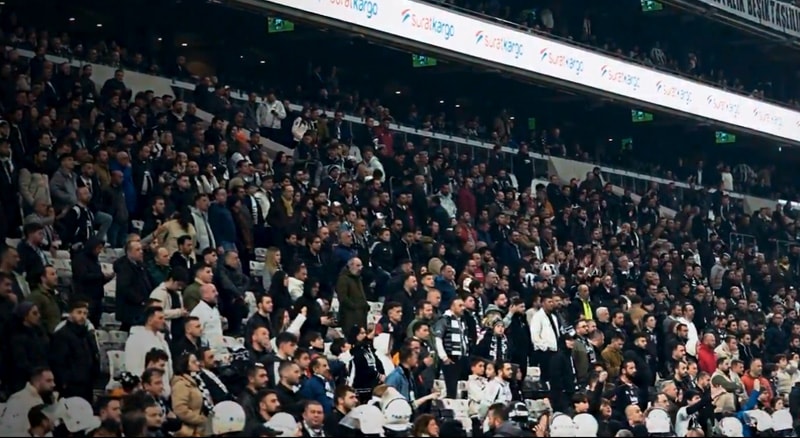 Beşiktaş'ta yerli hakem isyanı: 'Derbiye yabancı hakem'