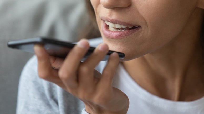 Telefonunuzu kulağınıza yaklaştırın ve kontrol edin: Vızıltı sesi geliyorsa dikkat!