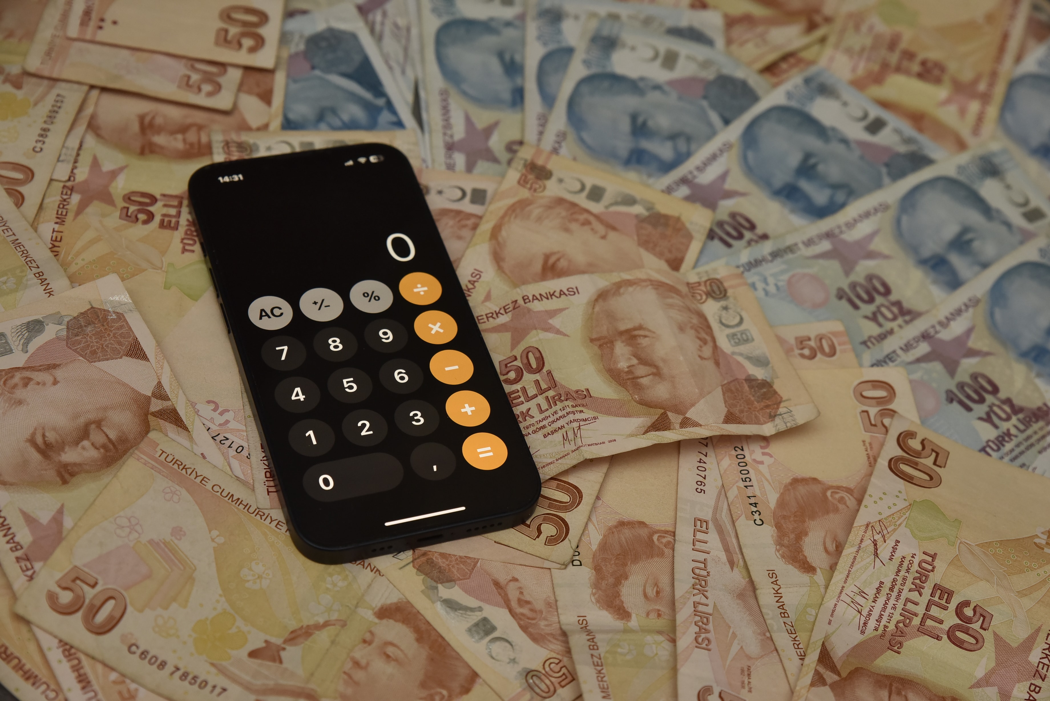 Parasını değerlendirmek isteyenler dikkat: İşte en yüksek faizi veren bankalar