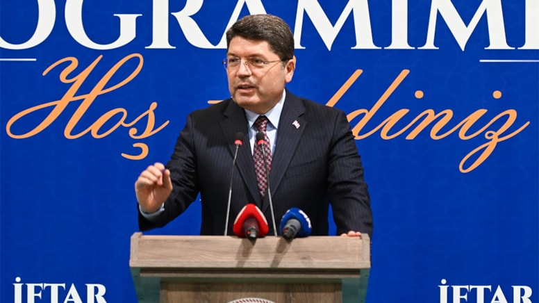 Bakan Tunç: İnşallah terör örgütü kendini fesheder, silahlar bırakılır