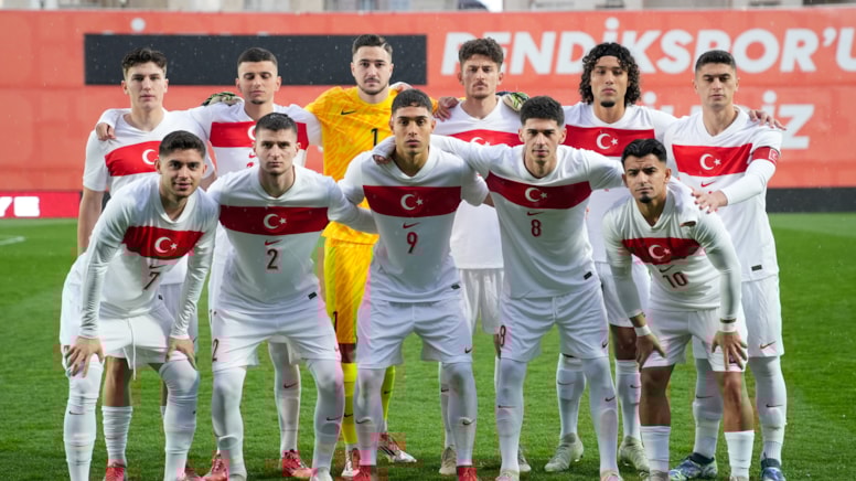 19 Yaş Altı Milli Futbol Takımı, İngiltere ile berabere kaldı