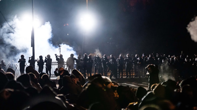 SON DAKİKA: İstanbul Valisi'nden protestolara ilişkin açıklama