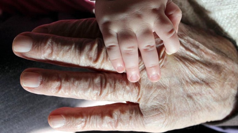 Bilim insanları yaşlanmayı engellemek için anahtar geni buldu