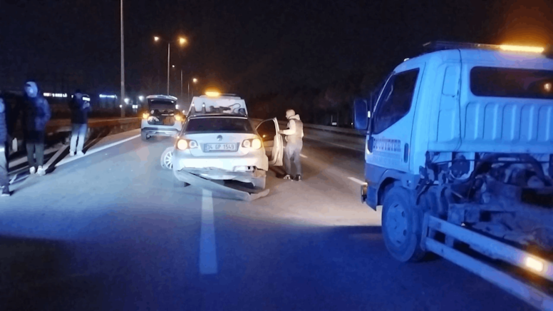 Kocaeli'deki trafik kazası: 2 kişi yaralandı