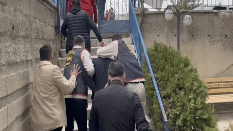 Başkent'te 40 yıllık hapisle aranan hükümlü yakalandı